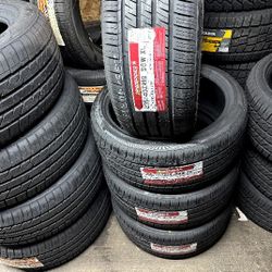 SET OF FOUR NEW TIRES 235/40/19 LANDSPIDER INCLUDING MOUNT AND BALANCE, ASK ME FOR SIZES AND BRANDS 