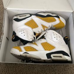 Yellow Ochre Jordan 6 (SIZE 11)