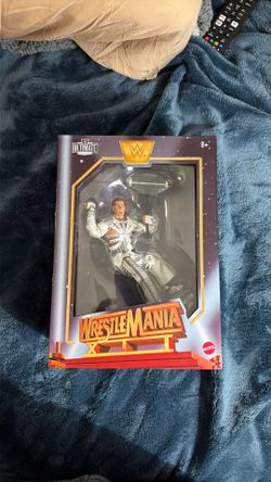 WWE Shawn Michaels Wrestle Mania XII- Mattel ultimate edition BNIB