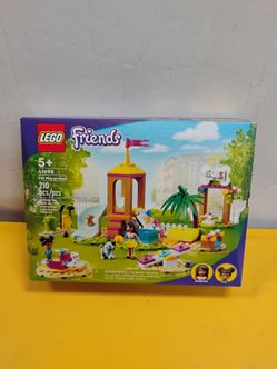 LEGO Friends 41698 Pet Playground building set with 210 pieces and 2 minidolls.