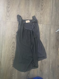 Sleeveless Grey Shirt 