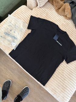Men’s LV shirt