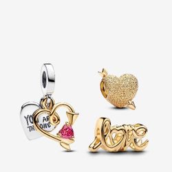 Pandora Season of Love Charm Trio