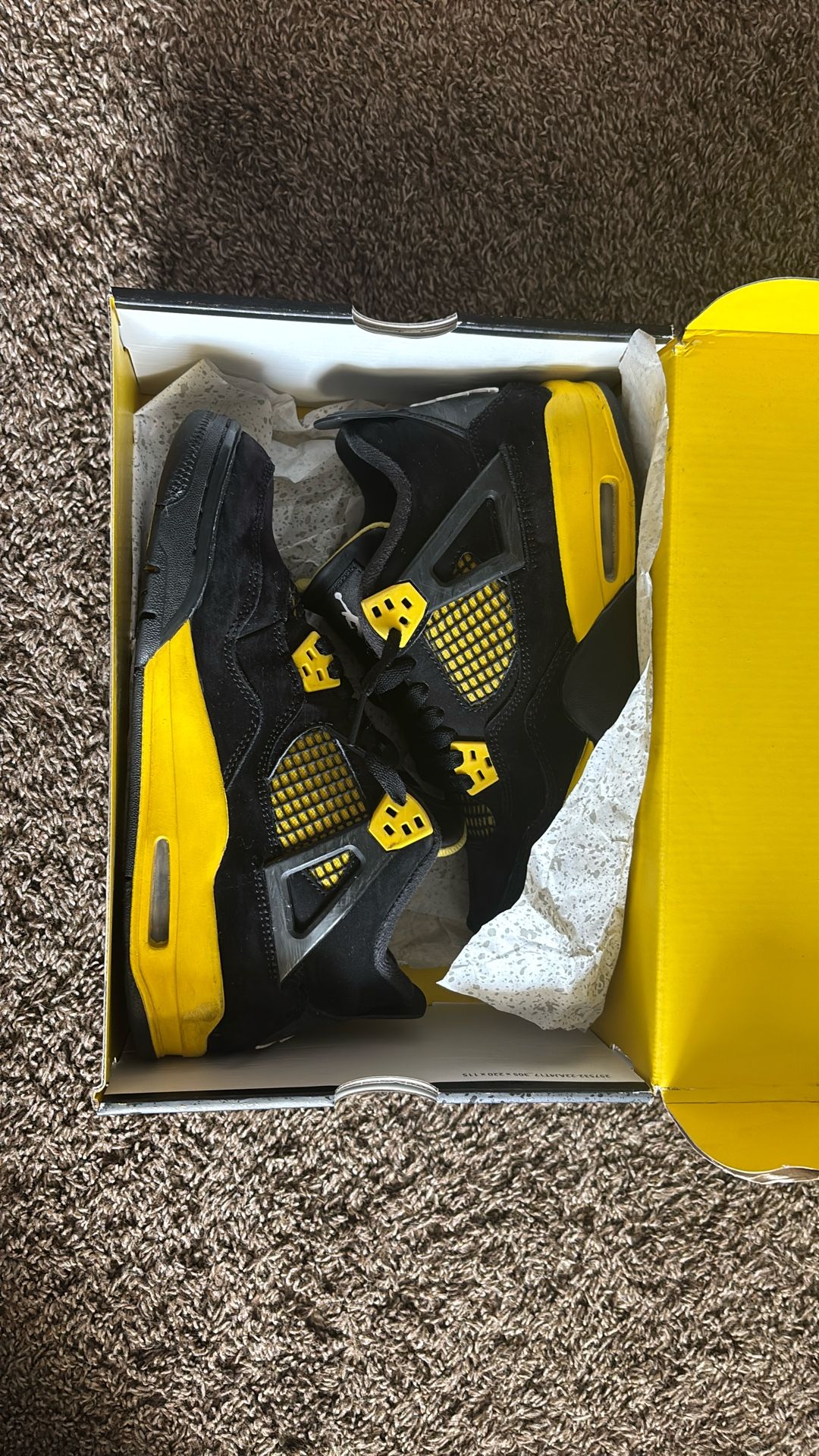 Jordan 4 Yellow Thunder
