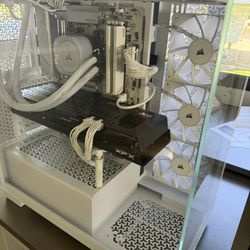 HAND BUILT GAMING PC
