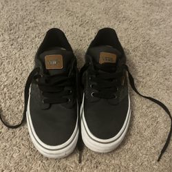 Vans never worn size 8 no box