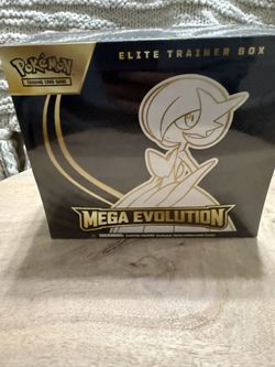 Pokemon Mega Evolution Gardevoir ETB