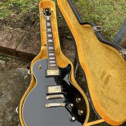 1970’s Japanese Aspen Les Paul Custom Electric Guitar. All original! These were made by Matsumoku (same company that made Ibanez guitars) in the 1960s