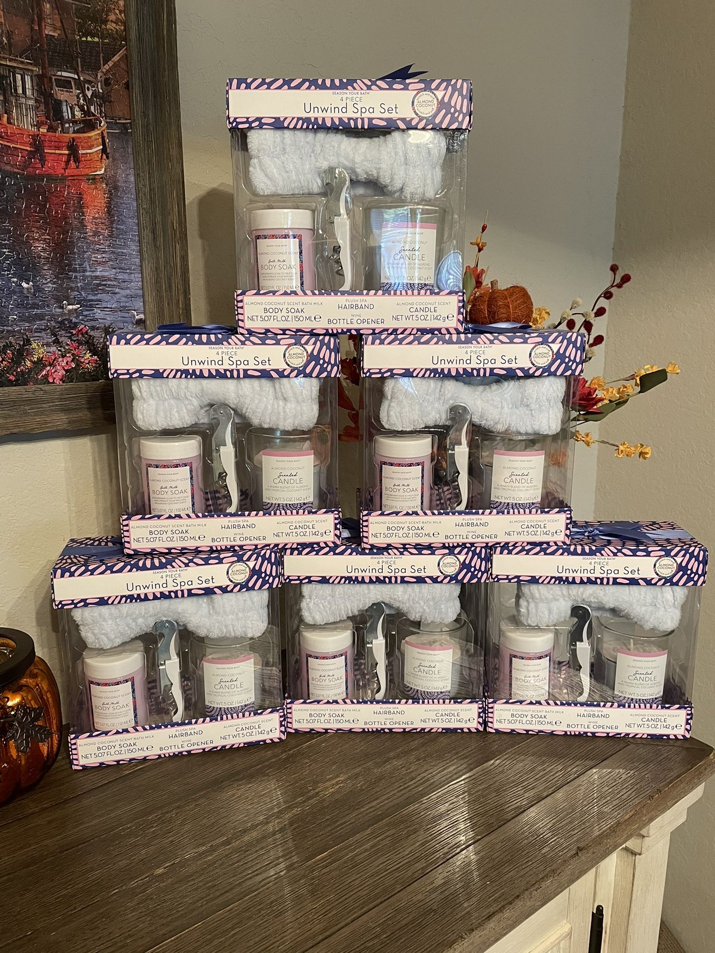 New 4-pc Unwind spa gift set. Check my other listings for more great items!