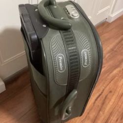 Premier 22" Hardside Carryon Luggage