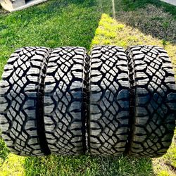 New 285/70r17 (33x11.5r17)  Goodyear Wrangler Duratrac Mud Tires Load D 100% Tread