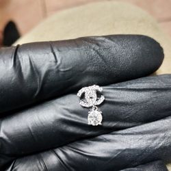 silver CC moissanite earring 