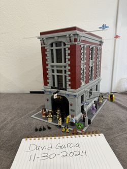 Lego Ghostbusters HQ
