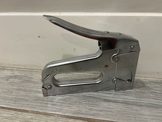 Arrow Model T50P Staple Gun Stapler Arrow Fastener Co. Made in USA