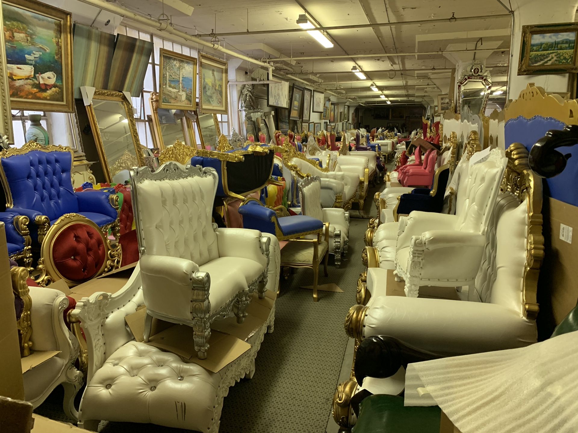 Beautiful throne chaise lounge.$2200. Best offer