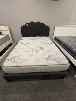 FULL BED FRAME