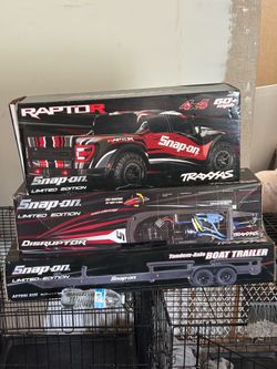 Snap on raptor rc truck,speedboat and light up trailer
