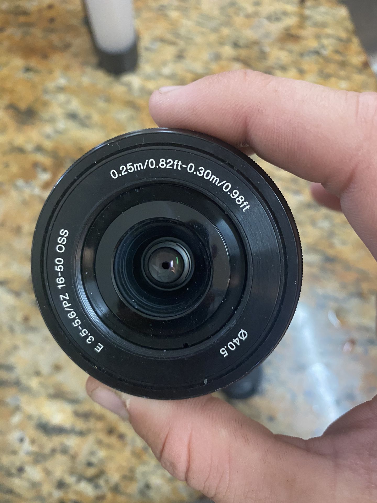 Sony 16-50mm e-mount lens