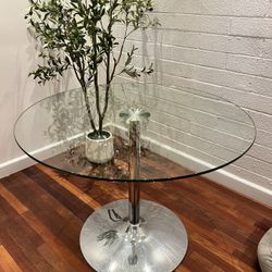 Round Glass Dining Table