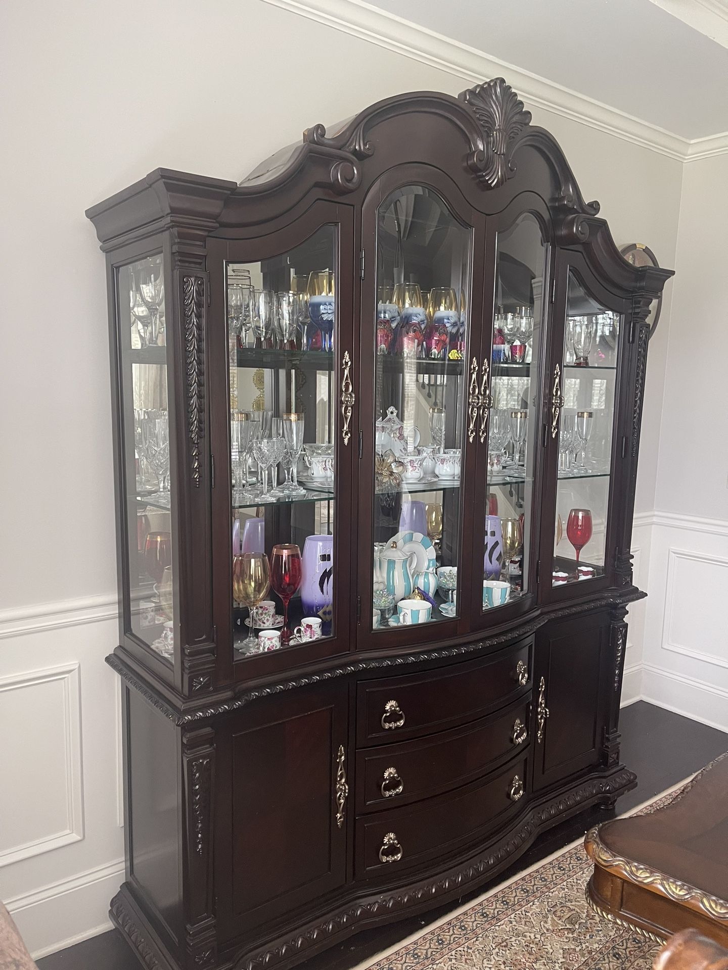China Cabinet 