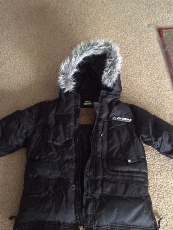 Academics kid jacket size 6