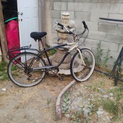 Main Street Classic Beach Cruiser Bicycle 