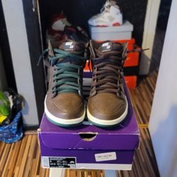 SB Dunk High Great Condition Sz 9 $125