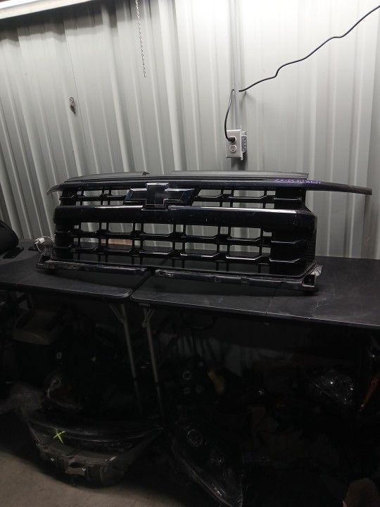 22 23 24 2022-2024 CHEVY SILVERADO 1500 GRILL GRILLE OEM