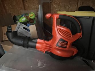 Black And Decker Blower Like New 