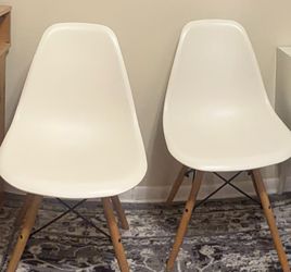 2 Chairs