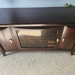 Tv stand &2 Tables 