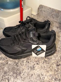 Men’s Slip-Resistant work shoes