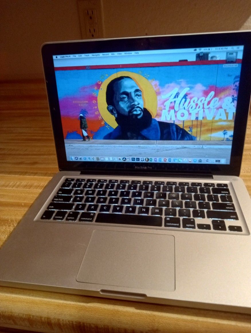 MacBook Pro 13 Inch -Creatives