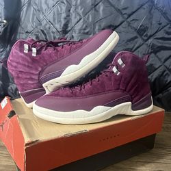Jordan 12 Bordeaux