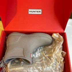 Hunter Medium Gray Boot 