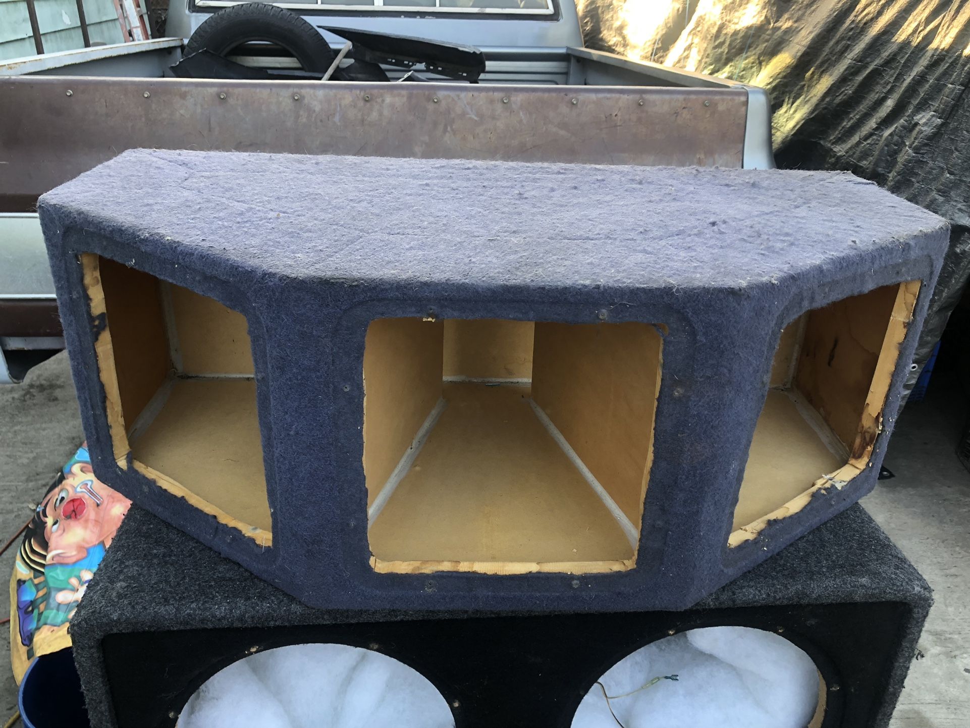 10 Inch Kicker L5 Subwoofer Box