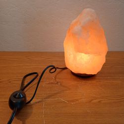 Himalaya Salt Crystal Table Lamp 