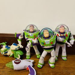 Toy Story Buzz Light Year Figure Bundle 