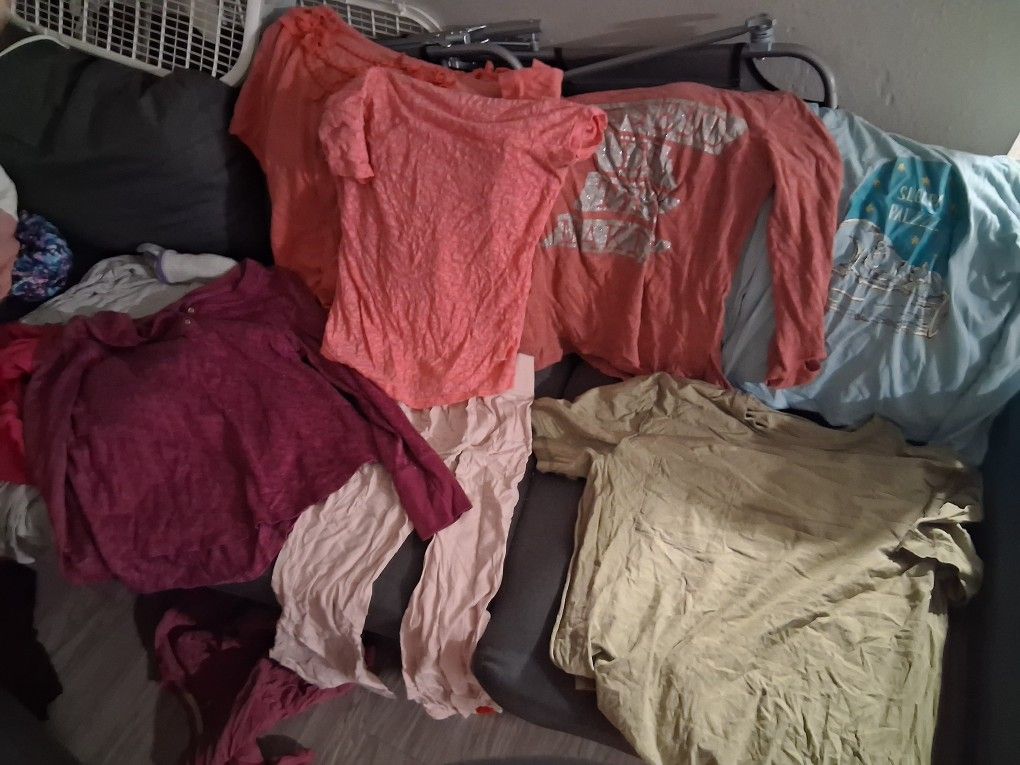 Little Girl Clothes