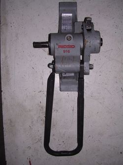RIDGID 916 ROLL GROOVER 975 300 300 COMPACT (contact info removed) PIPE THREADER 1-1/4-6" PIPE