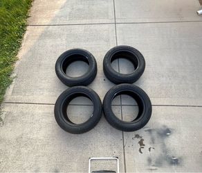255/55R19 107W Pirelli P ZERO PZ4 set of 4 tires