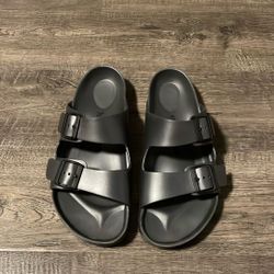 Birkenstock Men’s Rubber Sandals 