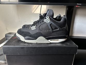 Jordan 4 Black Cement