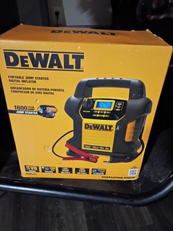 BRAND NEW IN BOX DEWALT JUMPER BOX