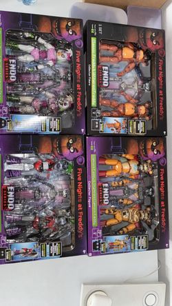 Jazwares five nights at Freddy’s endo series bundle
