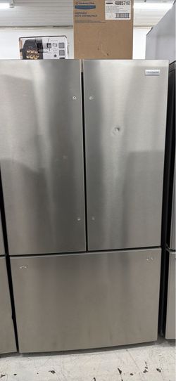 36 in 29 cu. ft. Standard Depth French Door Refrigerator in Smudge-Proof Stainless Steel with Internal Water Dispenser