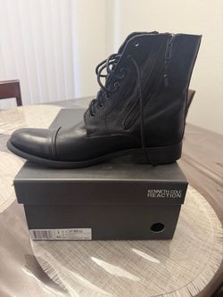 KENNETH COLE REACTION size 9