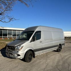 2015 Mercedes-Benz Sprinter Van