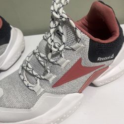 Reebok Shoes Size 8 Women 
