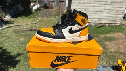 Jordan 1 high OG yellow toe